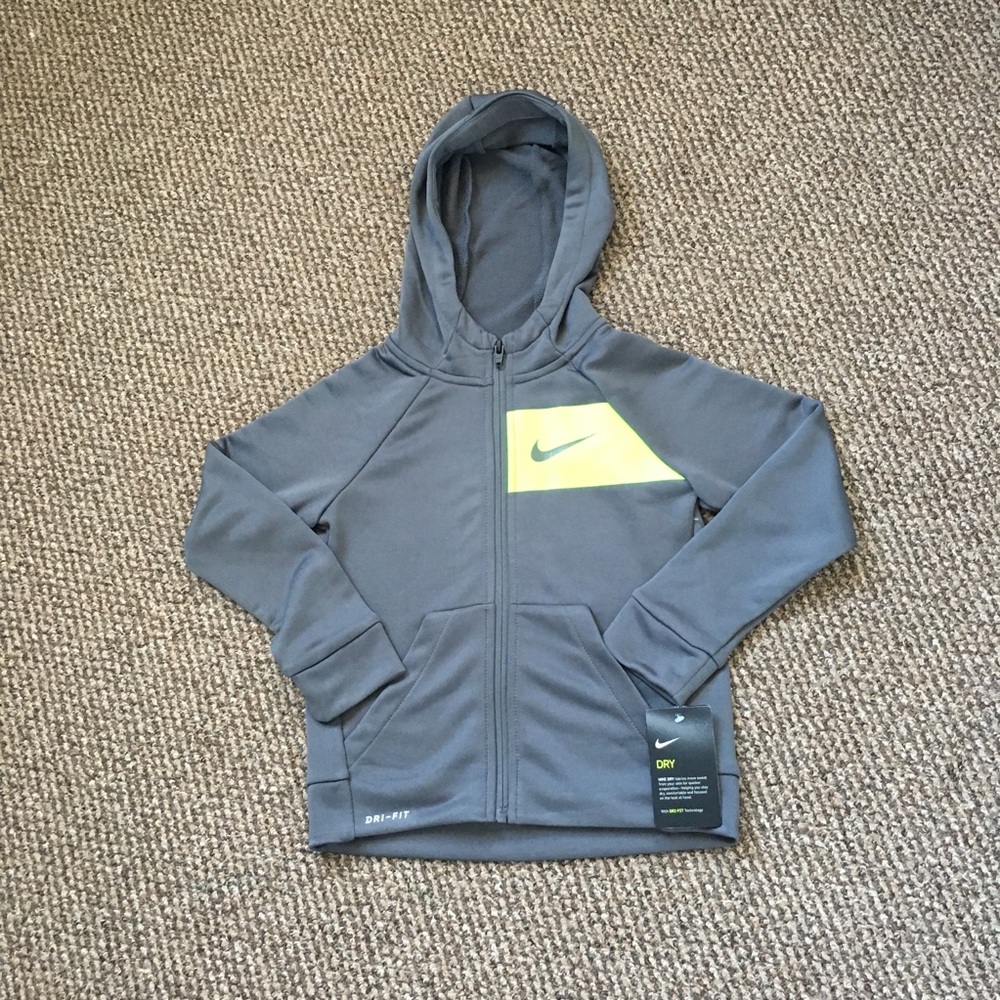 Nike Boy’s Dri Fit Hoodie NWT